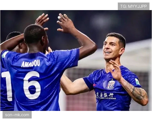 申花强强对话屡陷被动，战术体系遭对手针对性破解